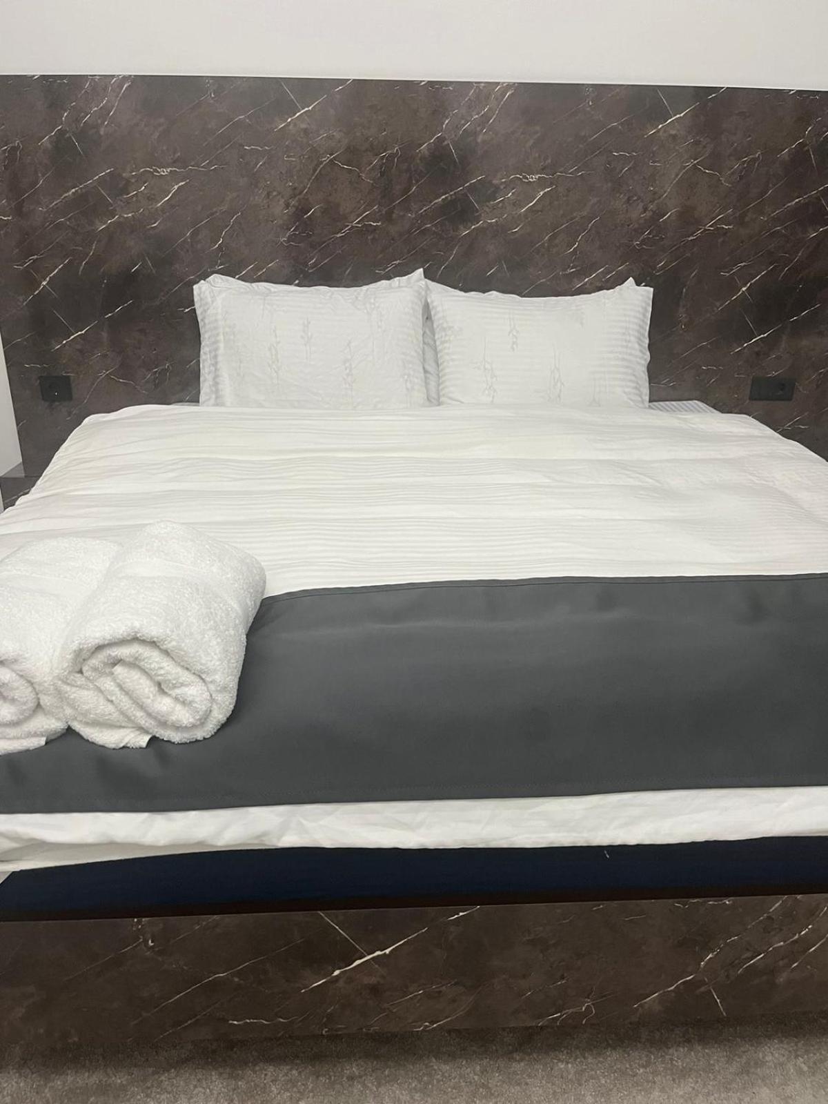 Magnolija Apartments 比托拉 外观 照片